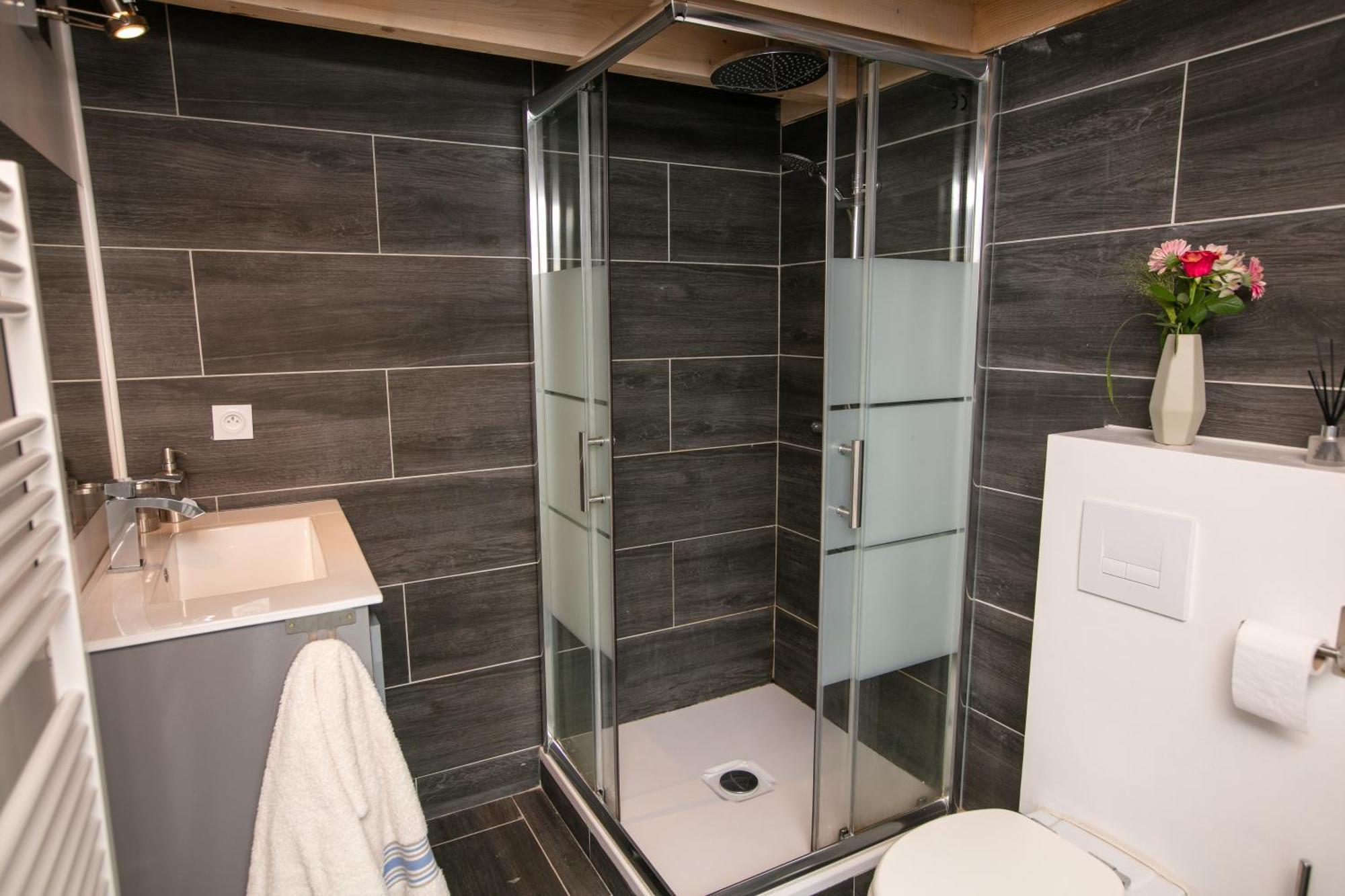 Erreka Txikia Bed & Breakfast Urrugne Oda fotoğraf